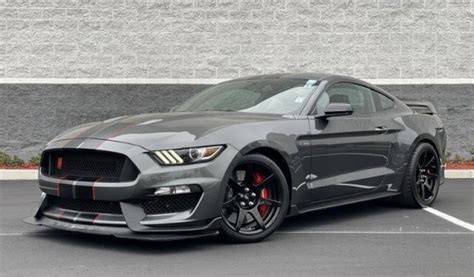 フォード マスタング シェルビーgt350r 情報 スーパーカー 中古車 検索サイト エキゾチック･カー Jp