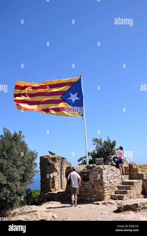 Catalonian Flag High Resolution Stock Photography And Images Alamy