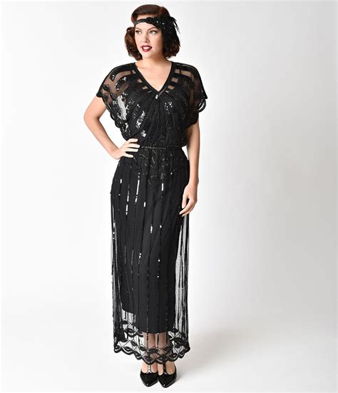 Vintage Evening Dresses and Gowns- 1920s to 1960s