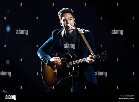 Tyler Shaw Hi Res Stock Photography And Images Alamy