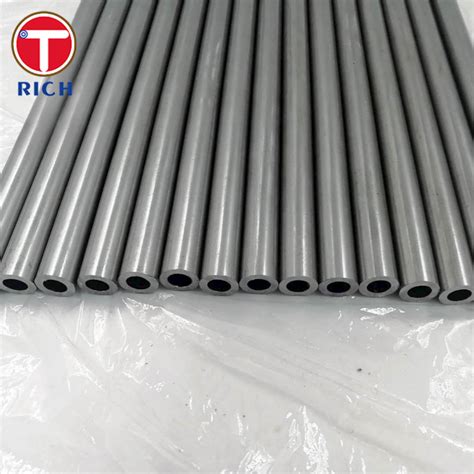 Stainless Seamless Steel Tubes Bright Annealed Precision Tube EN10305 1