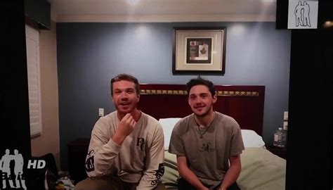 Str8 And Gay ThisVid