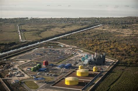 Fuego Humo Y Tensión Por Un Incendio En La Refinería De Ypf