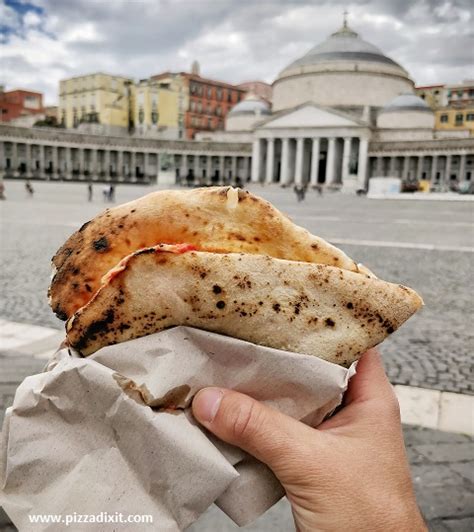 Pizza A Portafoglio Che Cos Come Si Fa Come Si Mangia Pizza Dixit