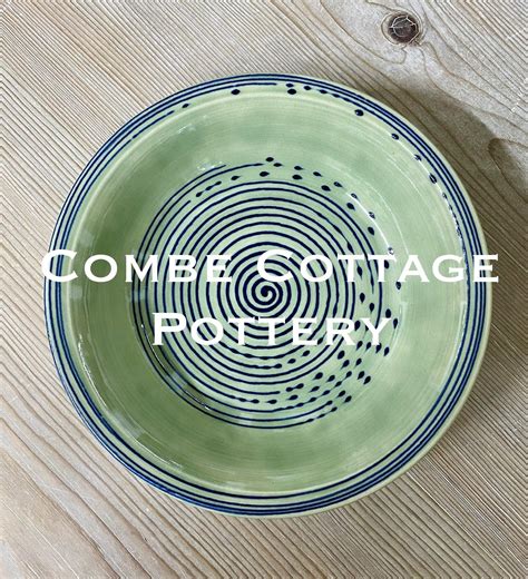 Combe Cottage Pottery - Hindhead, GB-ENG - Nextdoor