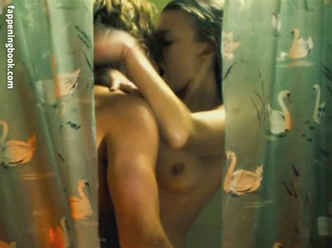 Natalie Dormer Nude The Fappening Photo 2446227 FappeningBook