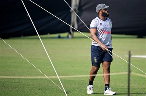 Temba Bavuma Battles Hamstring Injury To Train Ahead Of World Cup Semi ...