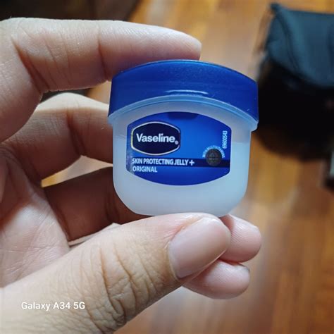 Vaseline Skin Protecting Jelly Original 5 5gm Beauty Personal Care