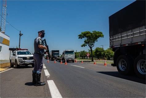 Pol Cia Rodovi Ria Inicia Opera O Carnaval Em Estradas Do Oeste