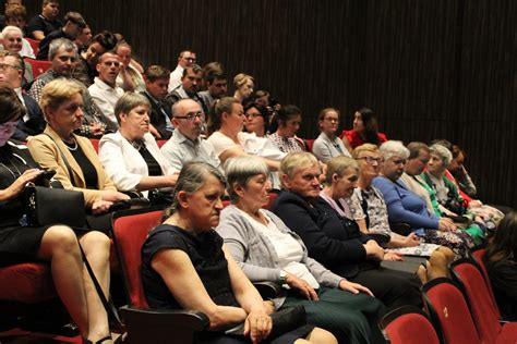 Wyjazd Do Teatru Im Ludwika Solskiego W Tarnowie Dom Pomocy