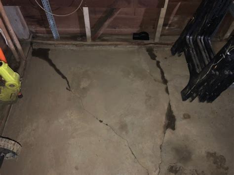 Garage Floor Leaking Water Flooring Ideas