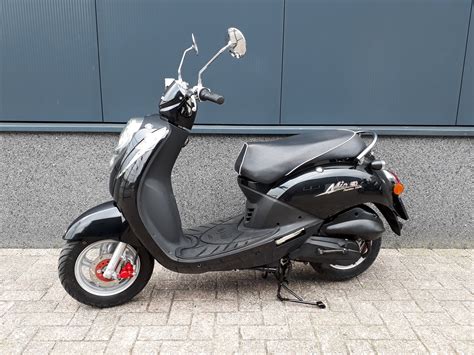 Verkocht Sym Mio Km H Zwart Bestellen Bij Jdkmotoren Nl