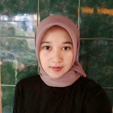 ayu linda sari administrasi perkantoran pt bank mandiri persero