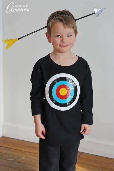 Bullseye Costume: use duct tape for a creative Halloween costume