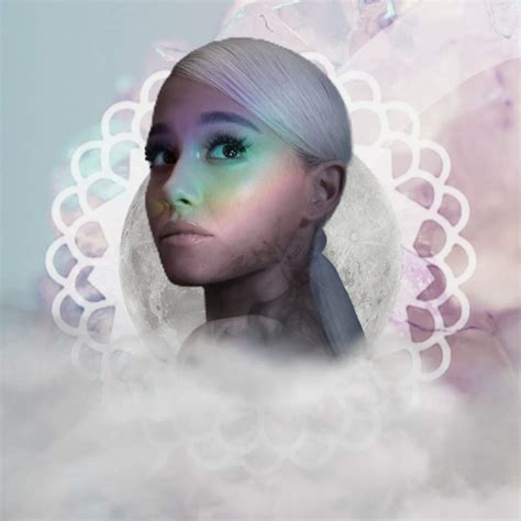 Ariana Grande Sweetener Cover Art