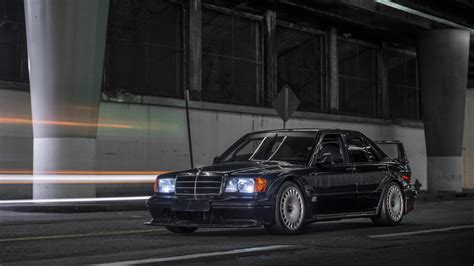 Sărbătoare La Mercedes Benz Legendarul 190 E 25 16 Evolution Ii împlinește 30 De Ani La Debut