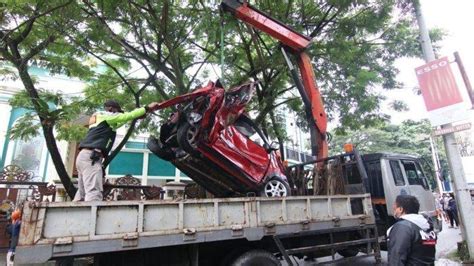 Sejarah Kecelakaan Maut Di Simpang Rapak Balikpapan Tragedi Terjadi