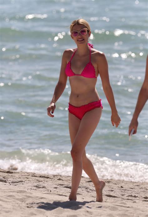 Emma Roberts In Pink Bikini 2016 04 GotCeleb