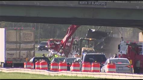 Accident On Mass Pike In Blandford Left Lane Now Open Youtube