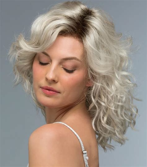 Amazon SEVENCOLORS Platinum Blonde Wavy Wigs For White Women