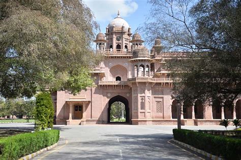 Old Building Aitchison College