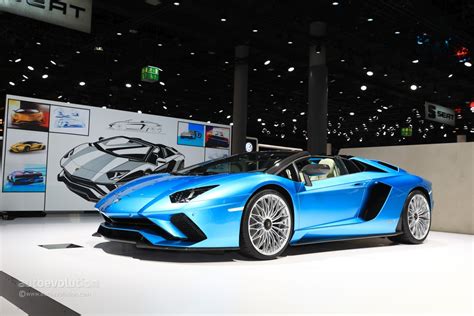 Lamborghini Aventador S Roadster