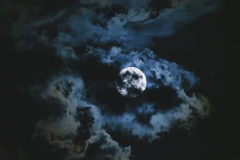 Premium Photo | Dramatic nighttime clouds and sky with large full moon