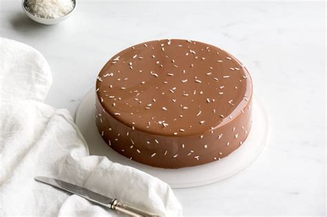 Entremets chocolat au lait et noix de coco Empreinte Sucrée