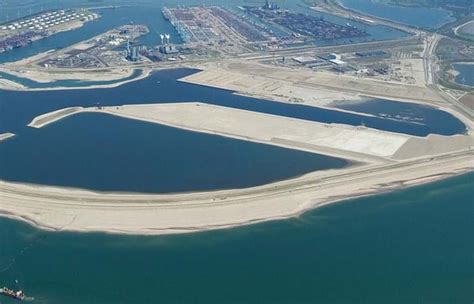 Port expansion, Maasvlakte 2