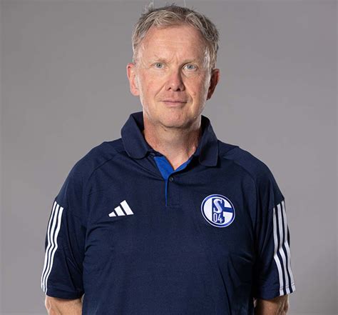 Trainer Und Staff U Knappenschmiede Schalke