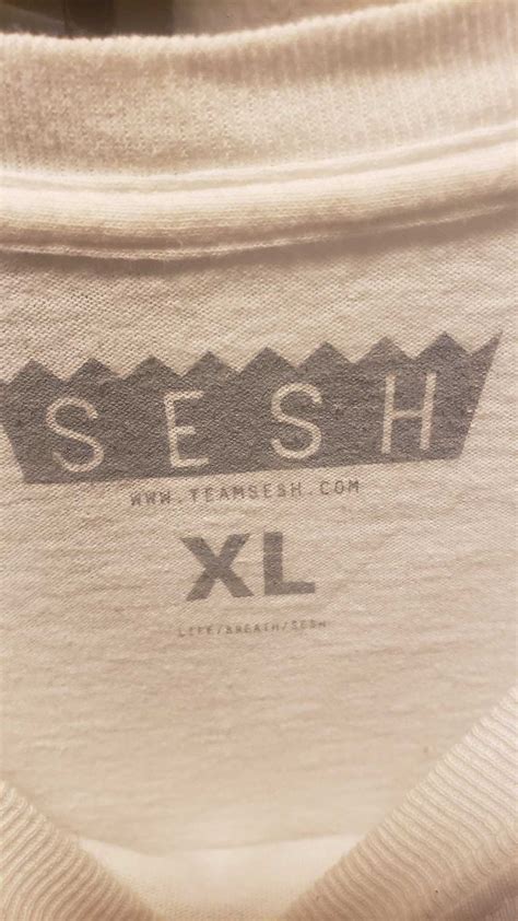 Sesh × Team Sesh × Teamsesh Bones Teamsesh Logo T Shi Gem