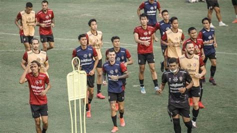 Sebentar Lagi Transfer Dibuka Pelatih Bali United Tahu Kekurangan Tim