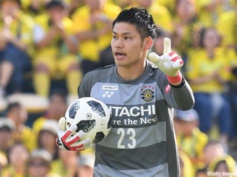 頭から落下の柏gk中村航輔、脳震盪及び頸椎捻挫大事を取って入院し経過観察 2018年5月20日掲載 ライブドアニュース