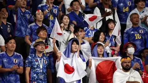 【2022年サッカーw杯】 ドイツ代表、口を手で覆って撮影 Fifaの警告に反発し日本戦の前に Bbcニュース