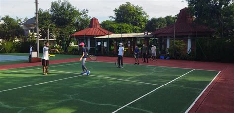 Lapangan Tenis Jakarta Terbaik, Cek 8 Rekomendasinya di Sini!