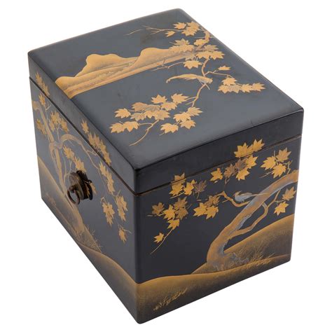 Edo Japanese Gold Lacquer Kobako Decorative Box At 1stDibs