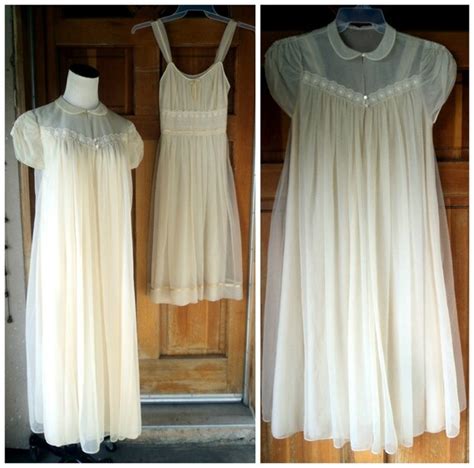 Vintage 50s Peignoir French Vanilla Dbl Chiffon Nylon Set