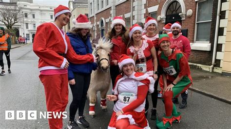 Hundreds Join Record Isle Of Man Santa Dash Charity Run