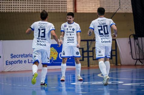 Liga Tubar O Futsal Goleia O Bras Lia Fora De Casa Tubar O Futsal