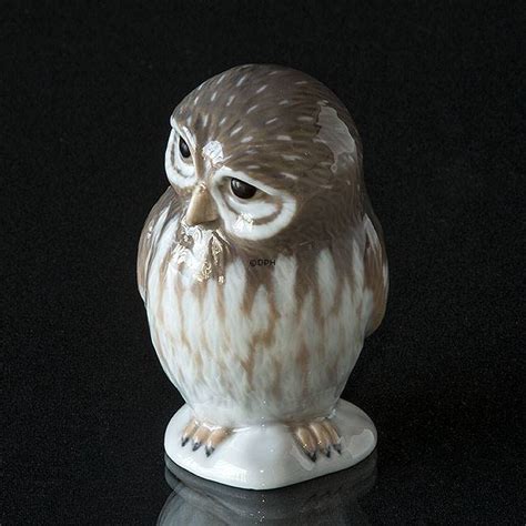 Royal Copenhagen Annual Figurine 2020 Owl Year 2020 No 1051100