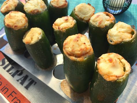 Club Foody Grilled Jalapeño Poppers Recipe • A Crowd Pleaser Club