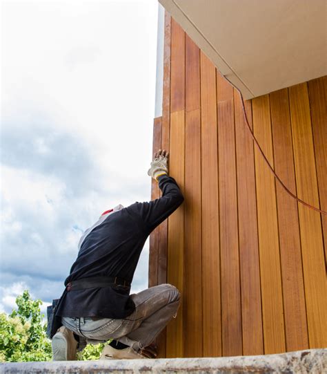 Cedar Siding Warren, RI | Free Consultations! | Nadales Renovations LLC