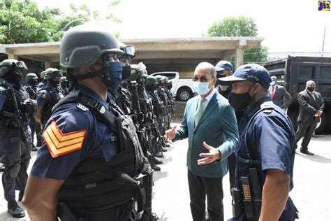 Senior Officers Supervise All New Jcf Recruits Assigned To Road Duty