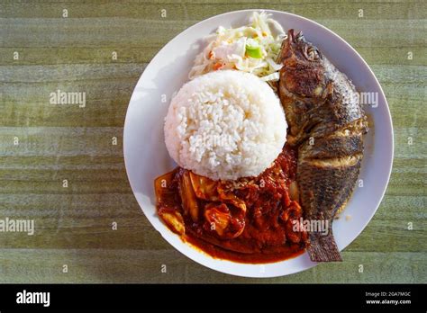 Pesce Tilapia Al Vapore Immagini E Fotografie Stock Ad Alta Risoluzione