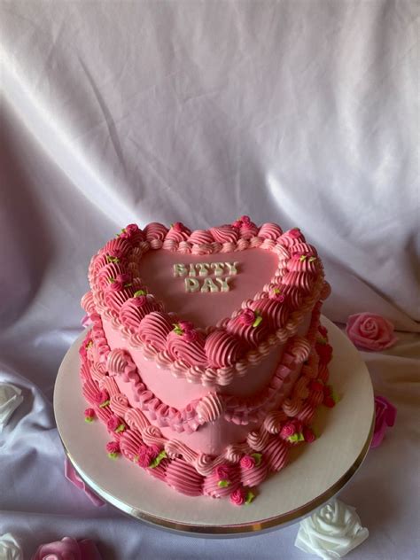 Pink Vintage Style Cake Vintage Birthday Cakes Pretty Birthday Cakes