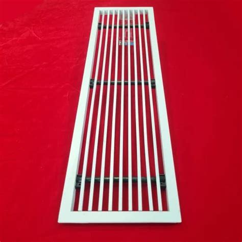 Aluminium Linear Grill At Square Feet In Surat