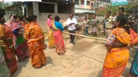 হুগলি বেহাল রাস্তা পরিদর্শনে গিয়ে গ্রামের মহিলাদের বিক্ষোভের মুখে বিডিও Video Dailymotion