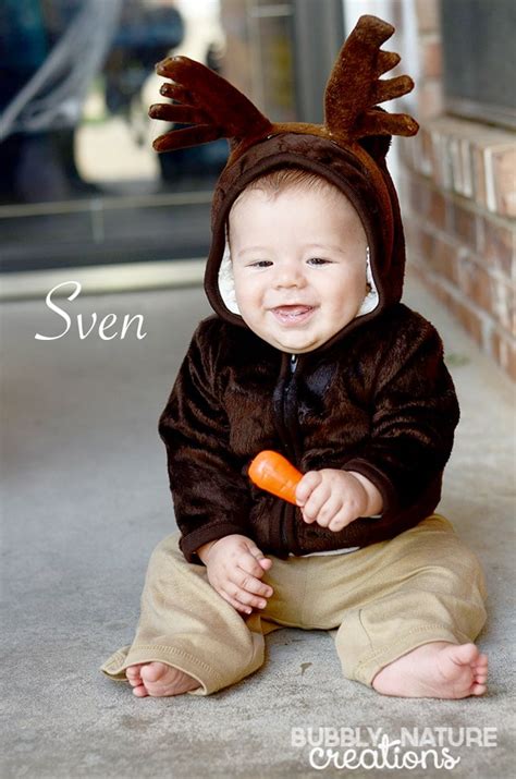 DIY Disney FROZEN Sven Costume for Infants! {No-Sew} ⋆ Sprinkle Some Fun