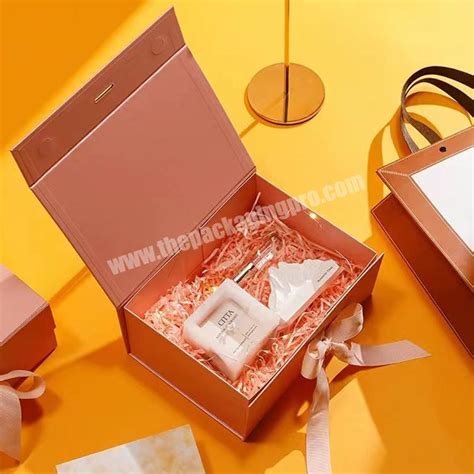 Custom Perfume Flap Combination Lipstick Packaging Box Set