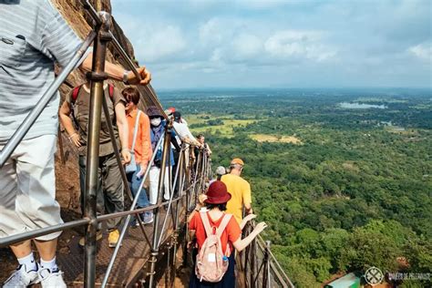 Climbing Sigiriya - Tips for visiting Sri Lanka's famous Lion Rock [2019]